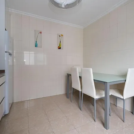 Loli 4 Appartamento Viveiro